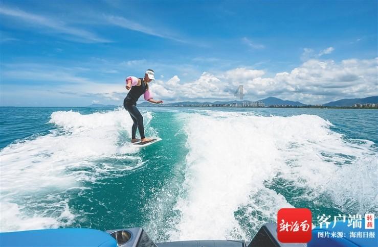 探索知识,尽在周杰伦惊喜现身林俊杰演唱会,双J合体现场的气氛怎么样?问答交流平台